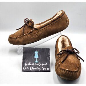 UGG Women's Chesnut Suede Dakota Shearling Lined Slippers Moccasins Size 9 2964